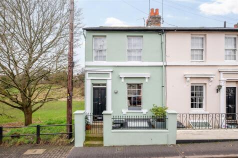 2 bedroom house for sale