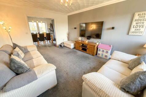 Deerplay Drive, Bacup, Rossendale 4 bed detached house for sale