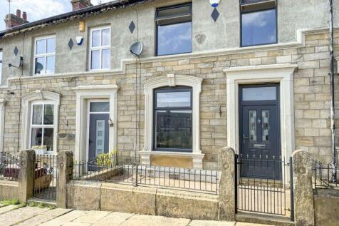 Moorlands Terrace, Bacup, Rossendale 3 bed terraced house for sale