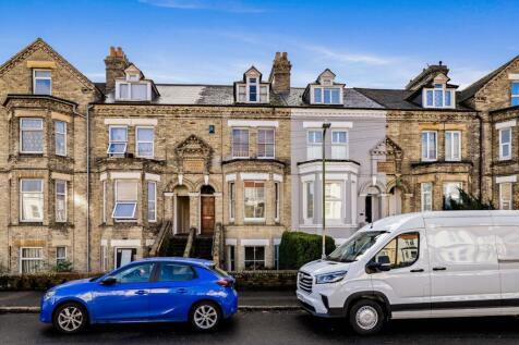 Salisbury Road, Dover, CT16 6 bed terraced house for sale