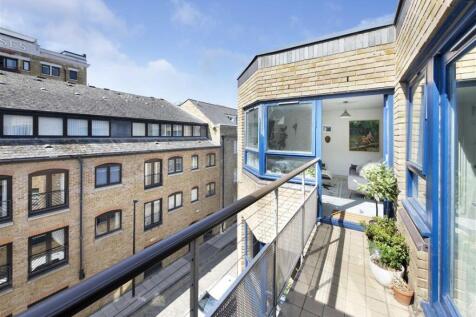 Wapping High Street, London E1W 2 bed flat for sale