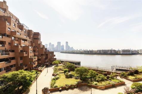 The Highway, London E1W 3 bed flat for sale