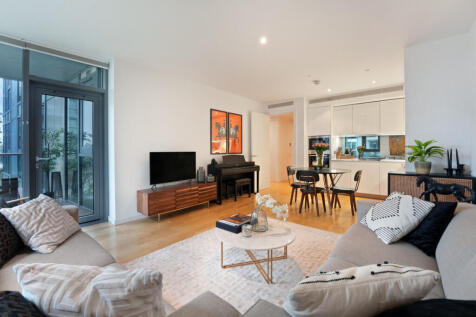 Eastfields Avenue, London, SW18 2 bed apartment for sale