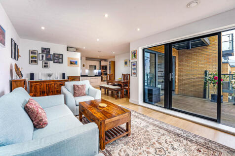 3 bedroom apartment for sale