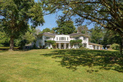 Dukes Kiln Drive, Gerrards Cross, SL9 5 bed detached house for sale