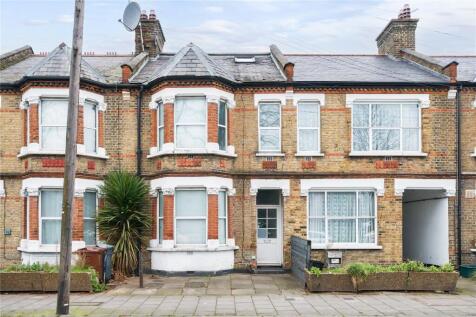 6 bedroom house for sale