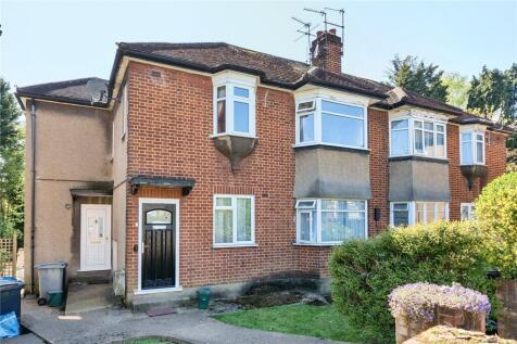 2 bedroom maisonette for sale