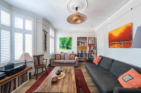 3 bedroom apartment for sale