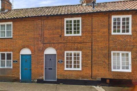 Seckford Street, Woodbridge, Suffolk... 2 bed terraced house for sale