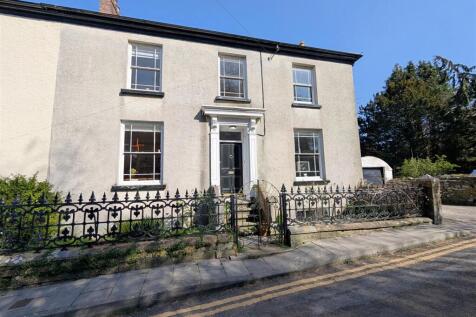 Church Road, Llansteffan, Carmarthen 5 bed end of terrace house for sale