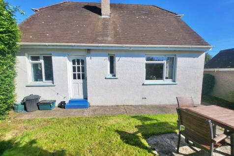 Trewarren Road, St Ishmaels... 3 bed detached bungalow for sale