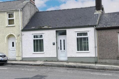 2 bedroom cottage for sale