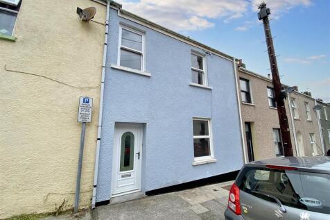 Lewis Street, Pembroke Dock 4 bed terraced house for sale