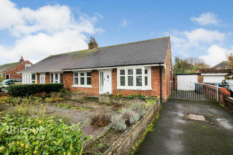 Blackpool Road North,  Lytham St.... 2 bed bungalow for sale