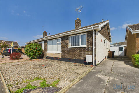 Nookfield Close,  Lytham St. Annes, FY8 2 bed bungalow for sale