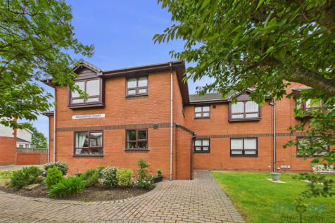Braidwood Court, 90 St. Andrews Road... 2 bed apartment for sale