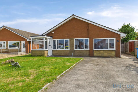 Ramsey Close,  Lytham St. Annes, FY8 3 bed bungalow for sale