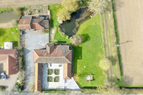 5 bedroom barn conversion for sale