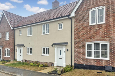 3 bedroom terraced house for sale