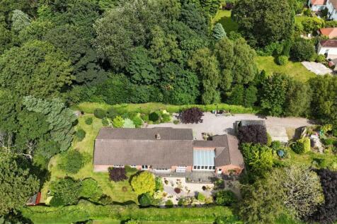 Quarry Road East, Heswall, Wirral 4 bed detached bungalow for sale