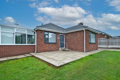 2 bedroom bungalow for sale