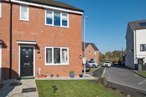 3 bedroom end of terrace house for sale