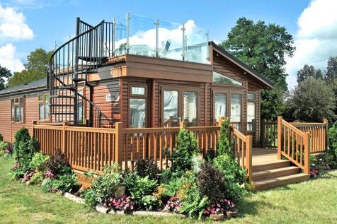 2 bedroom lodge for sale