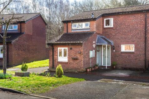 Hollis Crescent, Strensall, York 2 bed terraced house for sale