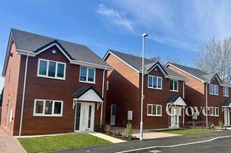 Chester Road South, Kidderminster 4 bed detached house for sale