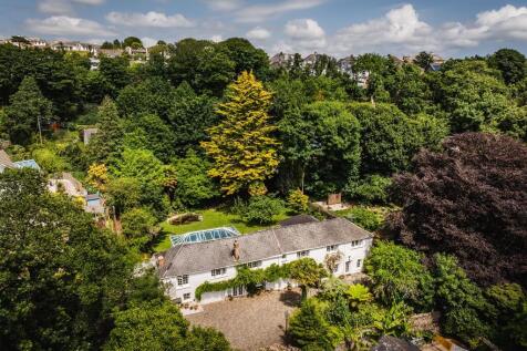 5 bedroom character property for sale