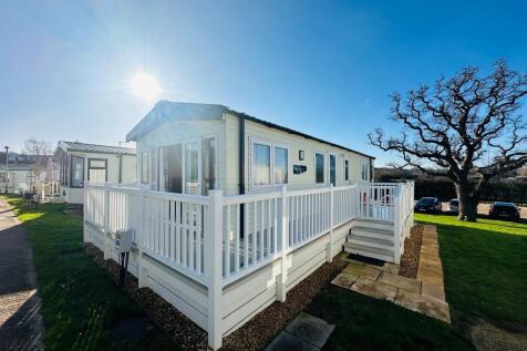 Perowne Way Sandown 2 bed static caravan for sale