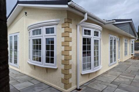 Plot 8 East Court Steps, Saltmarshe... 2 bed park home for sale