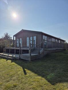 Waveney Valley Lake Wortwell 2 bed lodge for sale