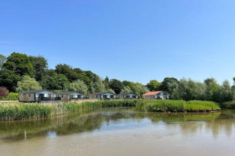 3 bedroom lodge for sale