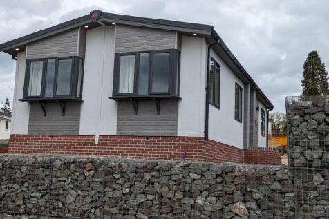 Bromyard Herefordshire 2 bed park home for sale