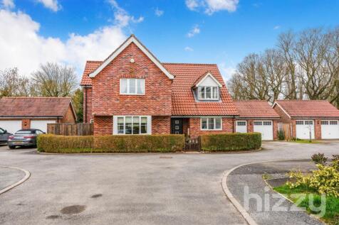 Ladbrook Close, Elmsett IP7 5 bed detached house for sale