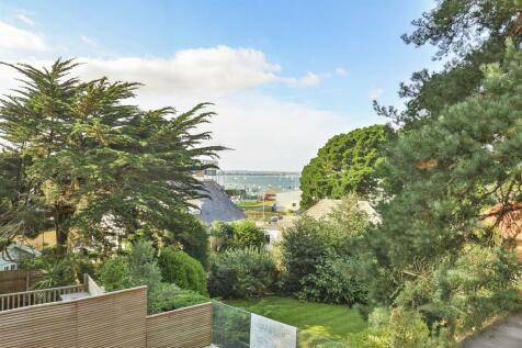 Banks Road, Sandbanks, Poole 2 bed apartment for sale