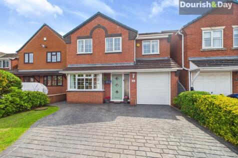 The Saplings, Stafford ST19 4 bed detached house for sale