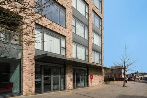 Cherry Orchard Road, Croydon, CR0 2 bed apartment for sale