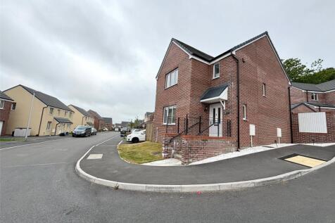 Tasker Way, Haverfordwest... 3 bed detached house for sale