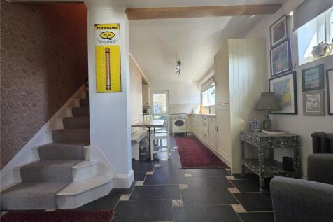 Greenhill Road, Pennar, Pembroke... 3 bed semi