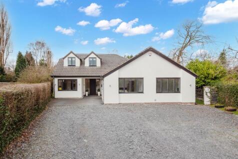 5 bedroom detached bungalow for sale