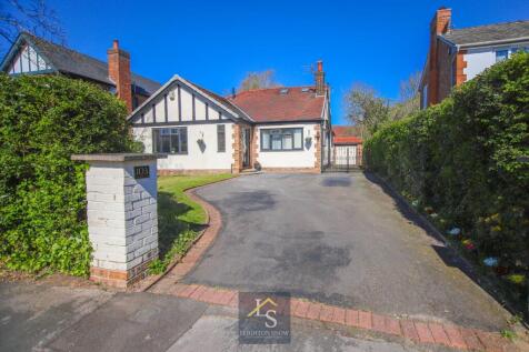 5 bedroom detached bungalow for sale