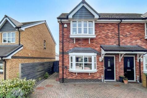 Llys Wynne, Llandudno Junction... 3 bed semi
