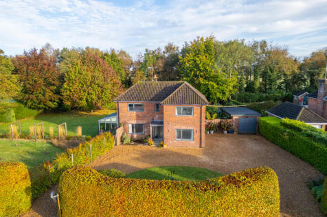 Lawrence Lane, North Gorley... 3 bed detached house for sale