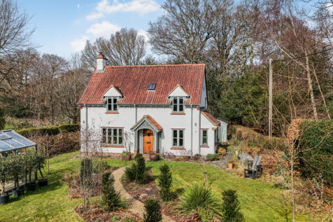 Bisterne Close, Burley, Ringwood... 3 bed detached house for sale
