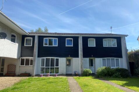 Four Ash Court, Usk NP15 3 bed terraced house for sale