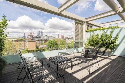 Hilary Mews, London SE1 3 bed terraced house for sale