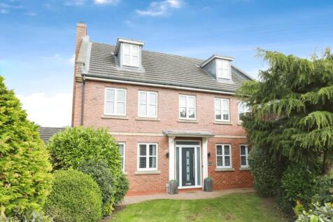 5 bedroom detached house for sale