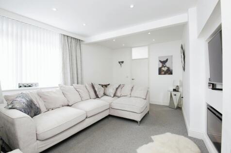 3 bedroom semi-detached bungalow for sale